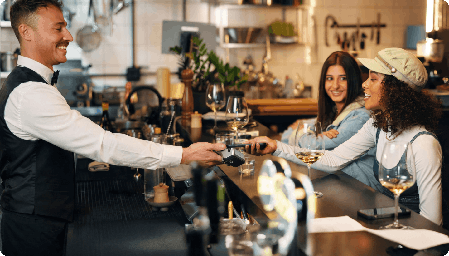 Cómo los sistemas SmartPOS transforman las operaciones en hostelería 